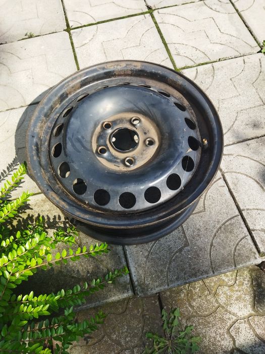 Продам диск r15 5/110 б.у