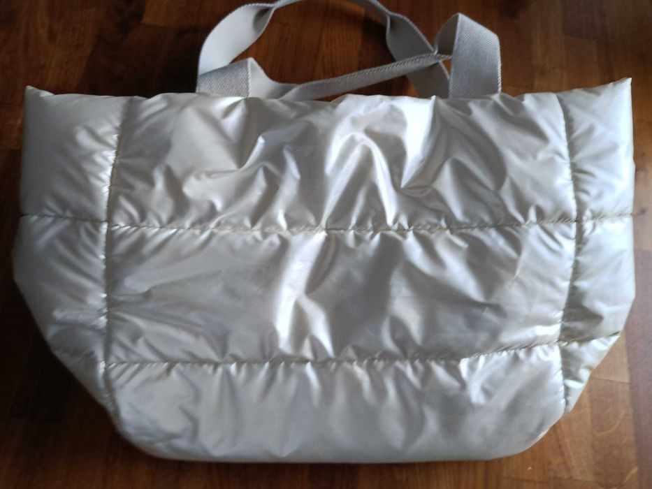 Torba pikowana zimowa Guess