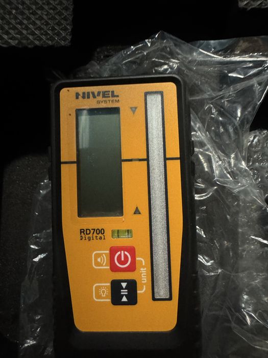 Nivel System Niwelator laserowy rotacyjny NL500R DIGITAL