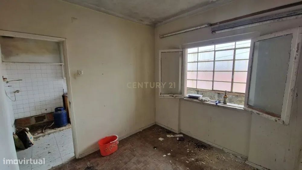 T2 no Centro de Vila Franca de Xira – Excelente Localização — Vila Franca de Xira, Lisboa