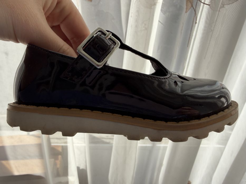 Дитячі лакові туфельки Matalan