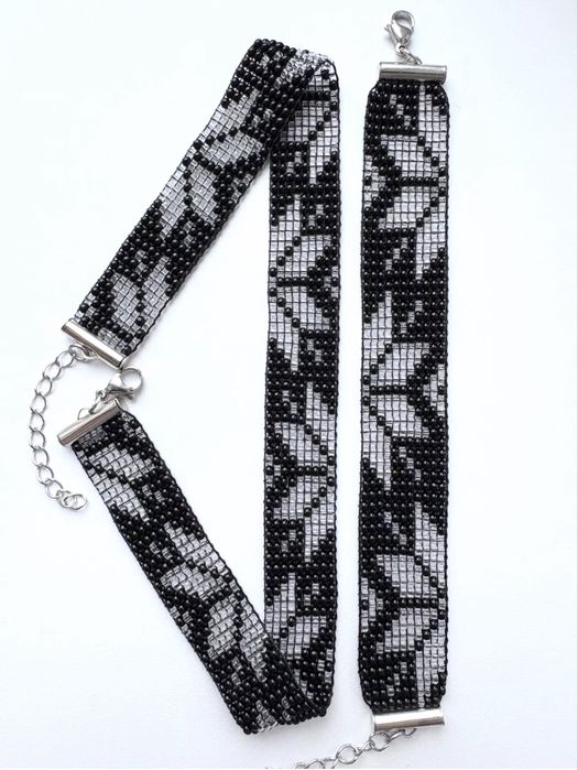 Чокери, браслети, набори з чеського бісеру