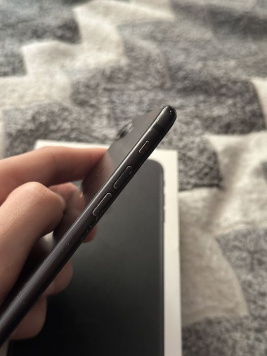Iphone 7 plus 128gb, 77%АКБ Рідна, з рідною коробкою