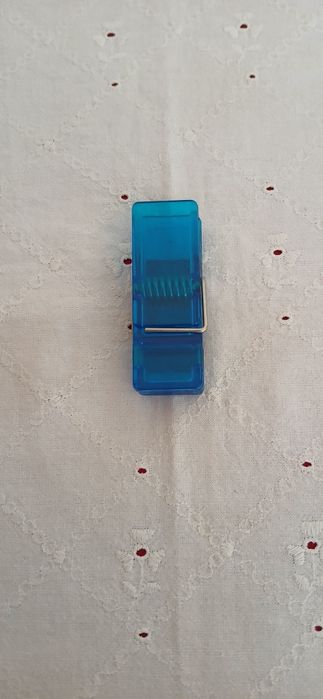 Íman Mola, embalado