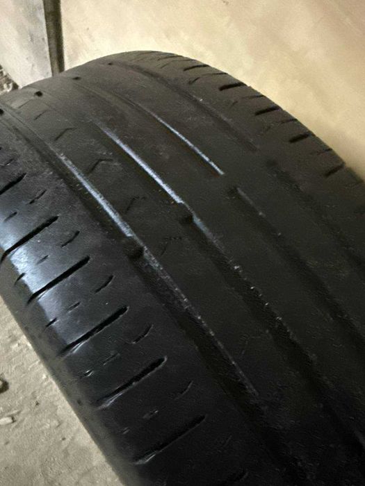 Літня резина Continental Premiumcontact 5     215 60 R16