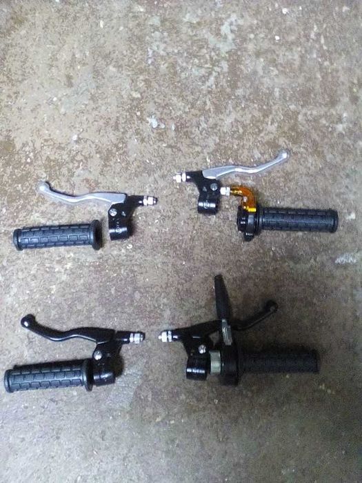 diverças peças para vários modelos de motorizadas