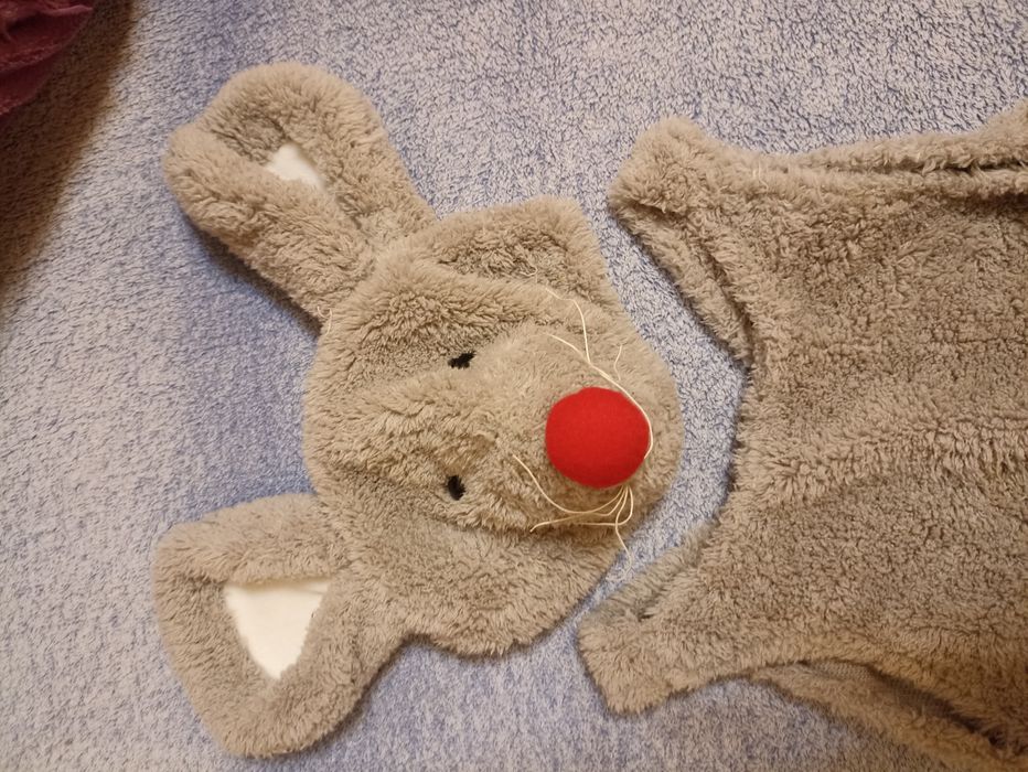 Новорічні або сценічного мистецтва