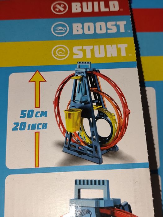 Hot Wheels track builder