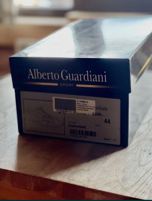 Нове, чоловіче, шкіряне взуття Alberto Guardiani 44р