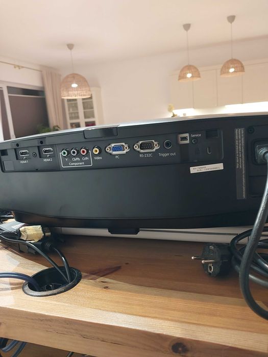 REZERWACJA -Projektor EH TW9200