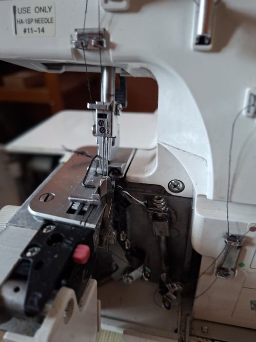 Оверлок  Janome T-72 б/у