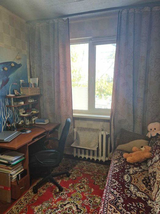 Продам 3к квартиру Приднепровск  БЕЗНАЛ