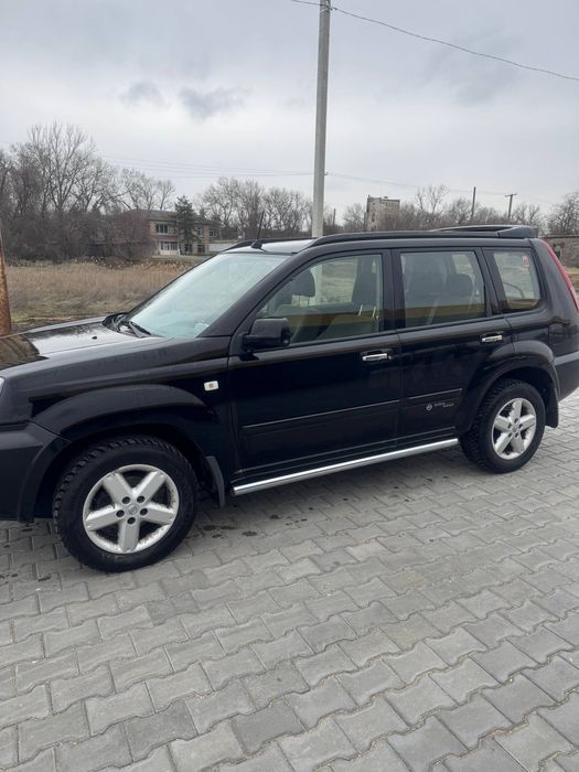 Nissan x-trail T30 для ЗСУ