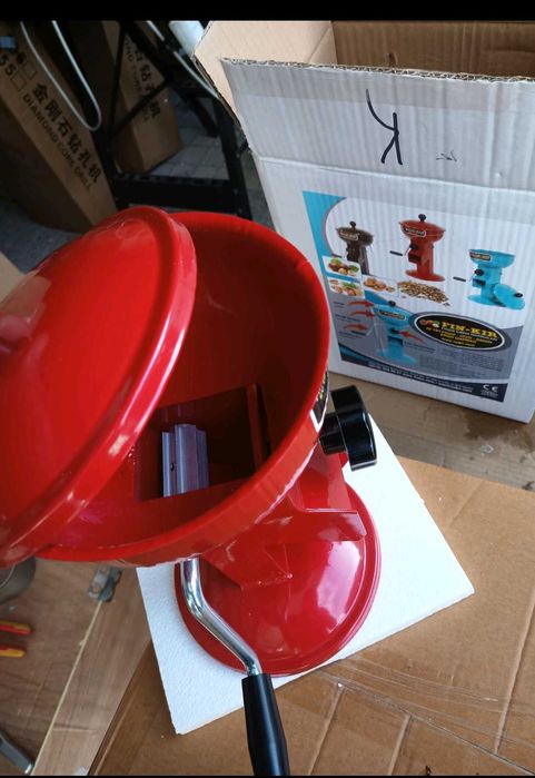 MAquina descascar noz  quebra nozes amendoas avela