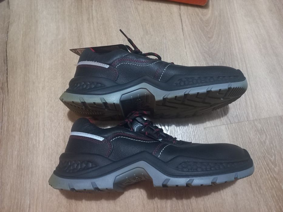Sapatos segurança n⁰42