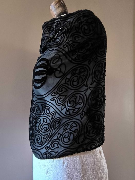 Chusta, szal , apaszka elegancka czarna z aksamitu, miękka, delikatna