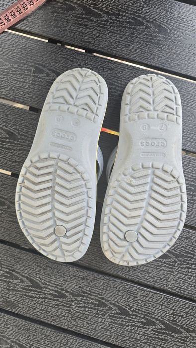 В'єтнамки Crocs m7w9-39