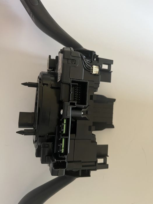 Підрульовий перемикач passat