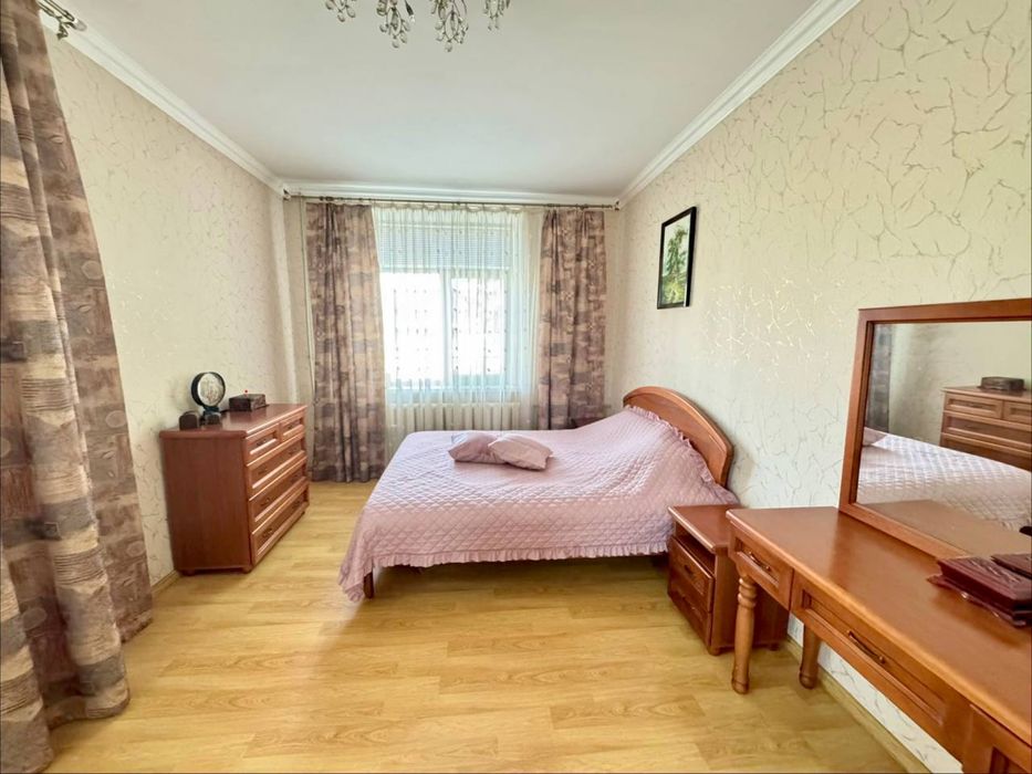 Продам 3х ком в центре ул.Мира