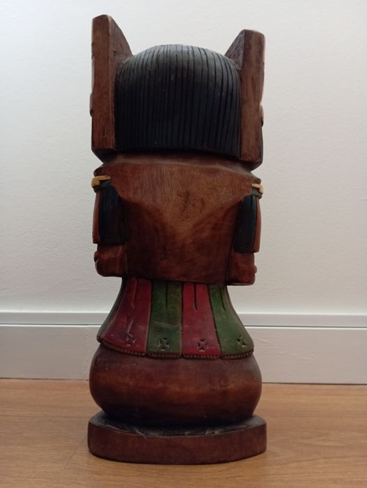 Escultura azteca Maya