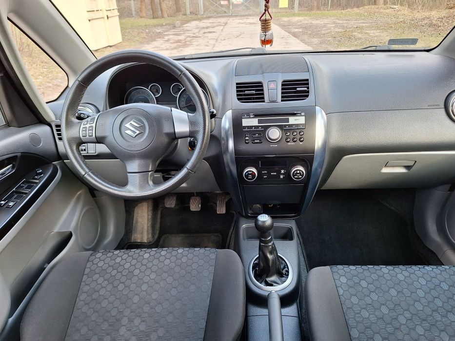 SUZUKI SX4 1.6 benzyna 4x4 2012