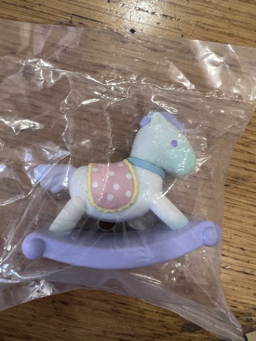 Figura My Melody Sanrio Original (2022) - Edição Especial com Cavalinho