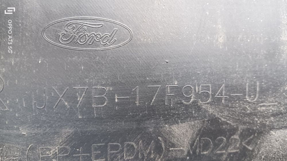 Difusor de parachoques 2018 Ford focus mk4