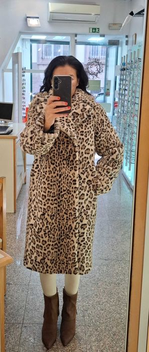 Casacos estampado de leopardo 60€