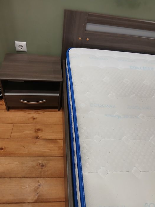 Quarto casal usado como novo