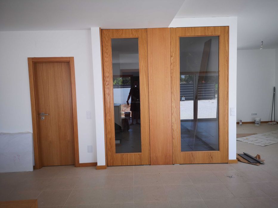 Moradia como nova T3, jardim, terraço, garagem situada em Santo Varão