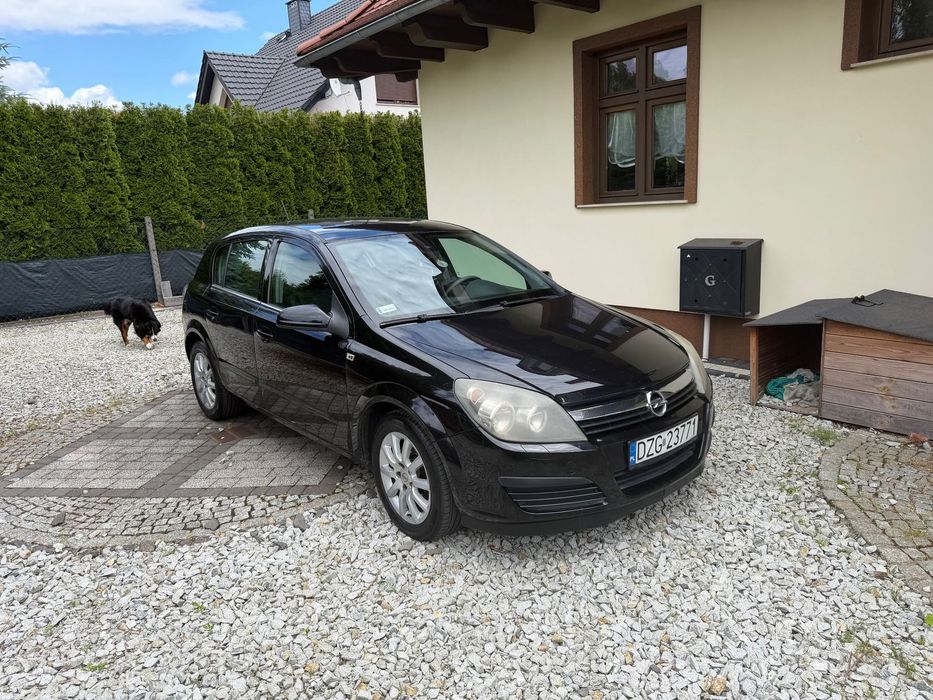 Opel Astra Opel Astra 6 lat 1 właściciel Zadbany Stan BDB