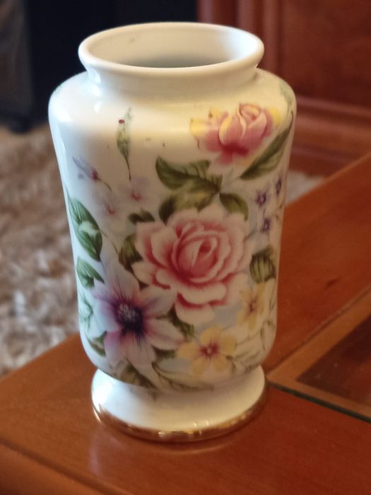 Jarra porcelana portuguesa Encarnação.