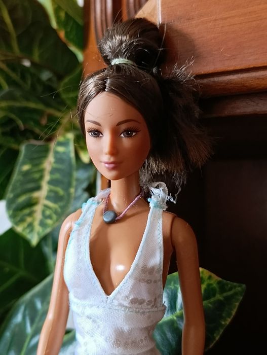 Лялька Барбі Mattel Лея