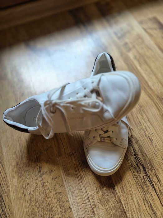 Damskie sneakersy Calvin Klein rozm.38