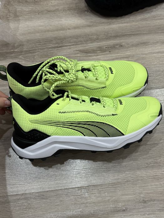 Продам кроссовки puma