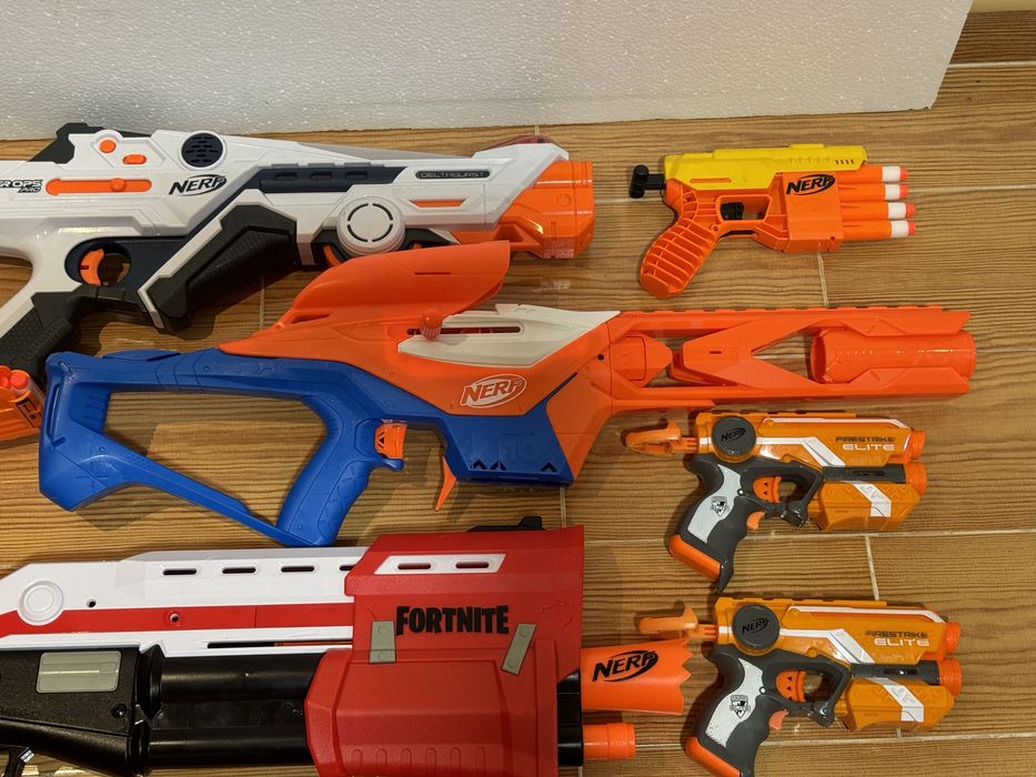 Conjunto de pistolas NERF