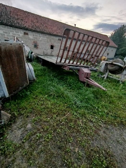 Sprzedam lawetę do bel