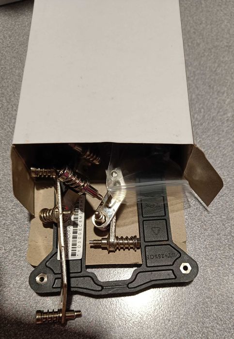 Cooler CPU NOX H-212 – Quase novo | Compatível Intel e AMD