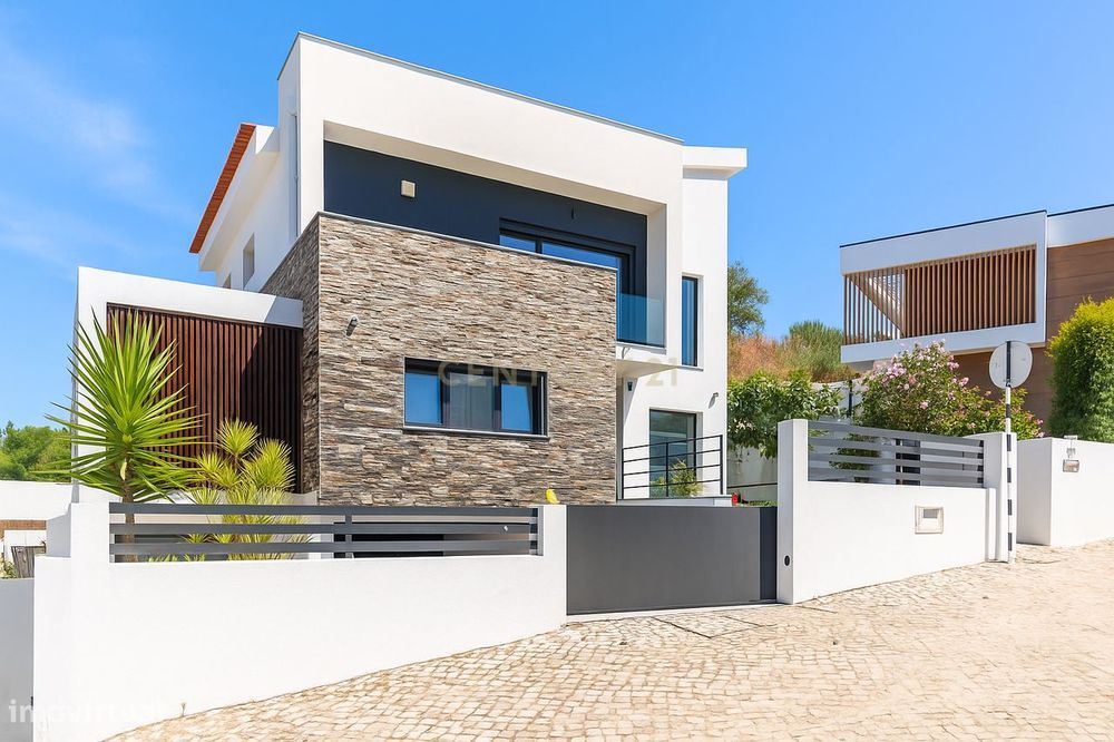 Moradia Isolada T4 de Prestígio – Bairro de São João, Sobreda
