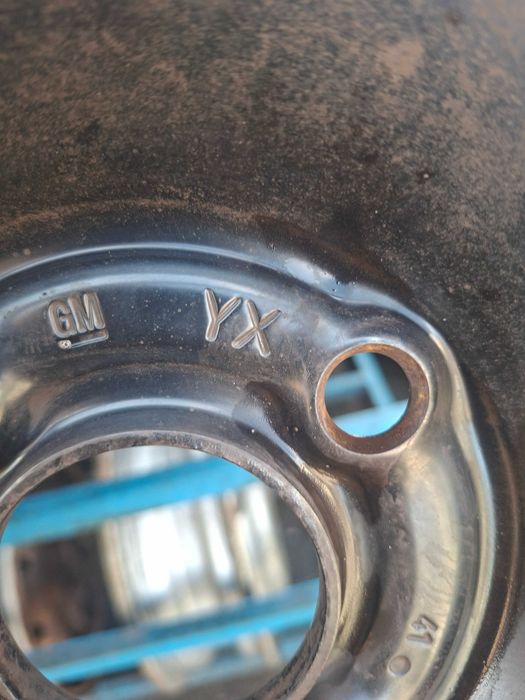 Диски металеві 4/100 R16 6,5J ET37 Opel.