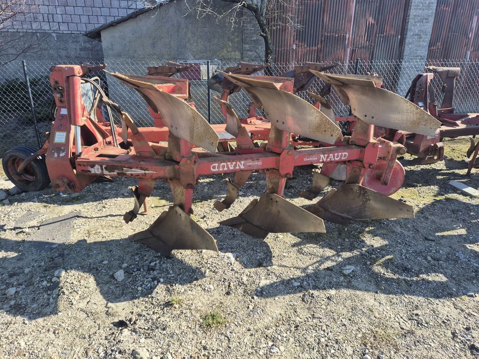 Pługi obrotowe Naud Overum lemken Gregoire Besson 4 5