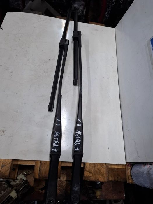 Braços escovas frente Opel Astra H