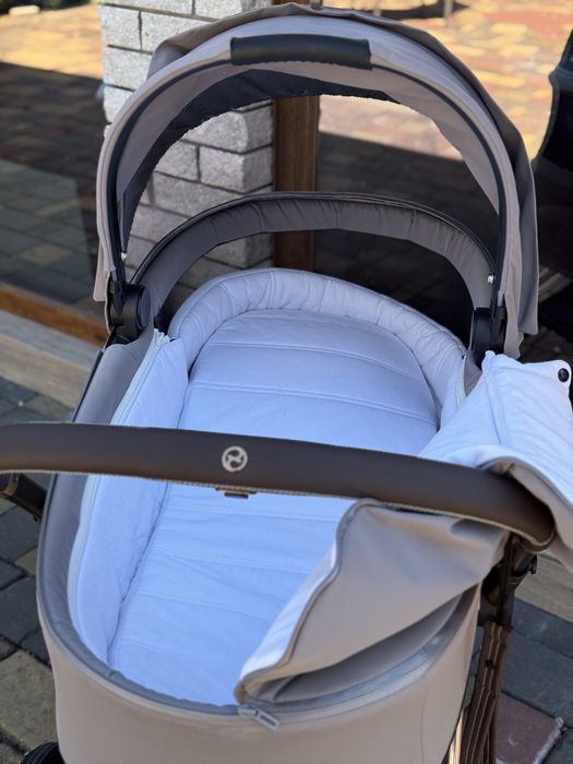 Коляска Cybex Priam 2в1