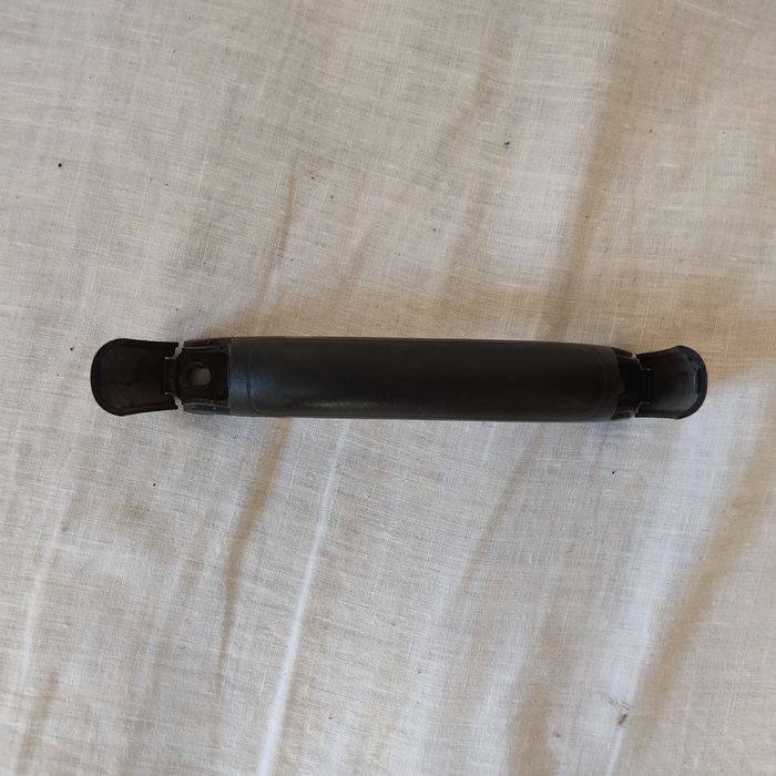 Ручка в салон автомобиля