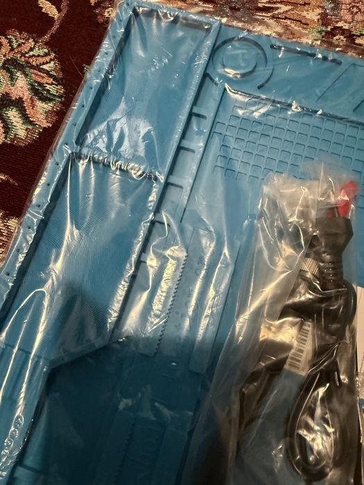 Zestaw do lutowania - mata elektrostatyczna z magnesami, litownica