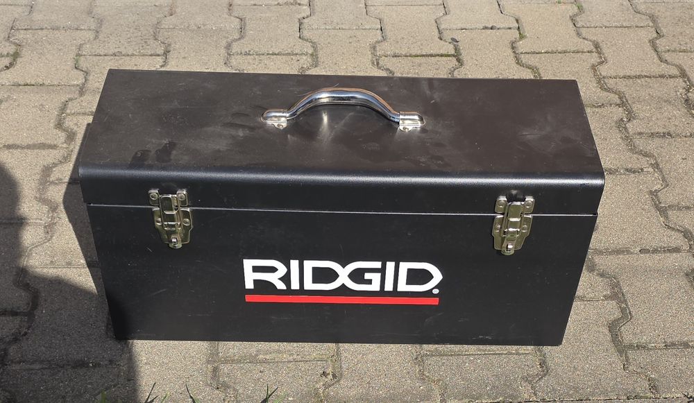 Sprzedam RIDGID K-45 – profesjonalne urządzenie do udrażniania rur.