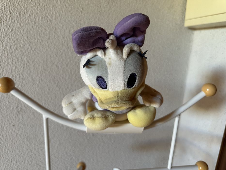 Cabide de pé infantil