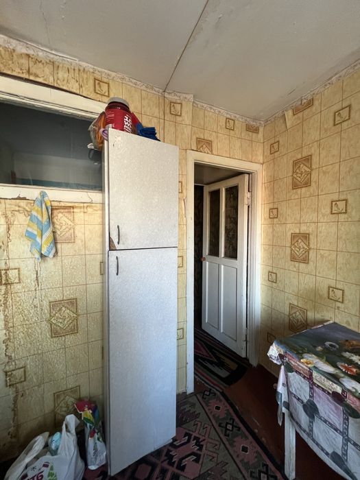 Продаж 2 кімн. Металургів 23, напроти Фокстроту.