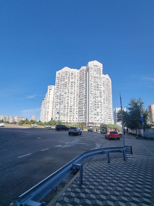 Без комиссии % продаж комерційне приміщення чавдар бажана позняки торг