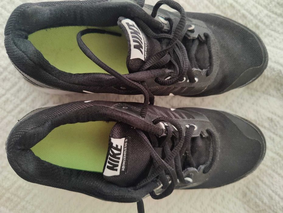 Sapatilhas Nike Air Relentless 5" tam. 42 em excelente estado